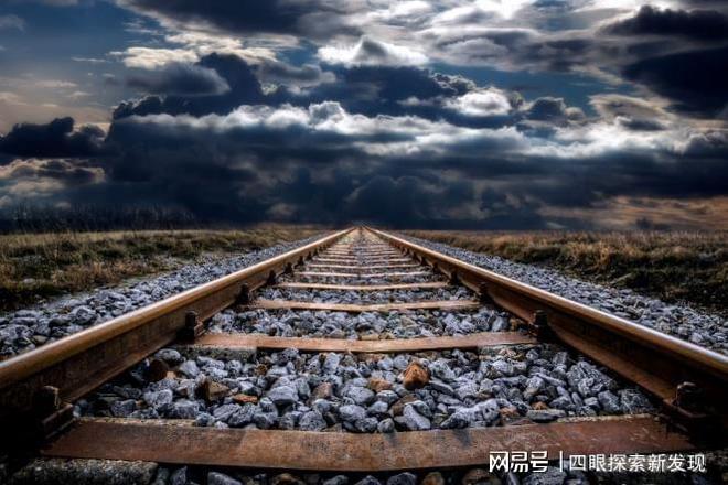 火车竟出现在两千年前的秦朝这是怎么回事(图2)