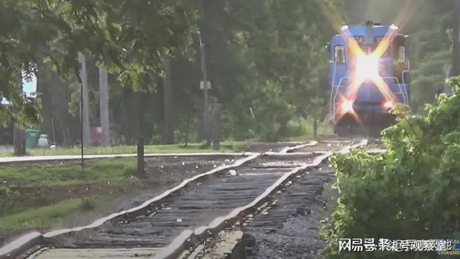 十年间美国铁路发生事故109963起脱轨12441次死亡7939人(图2)