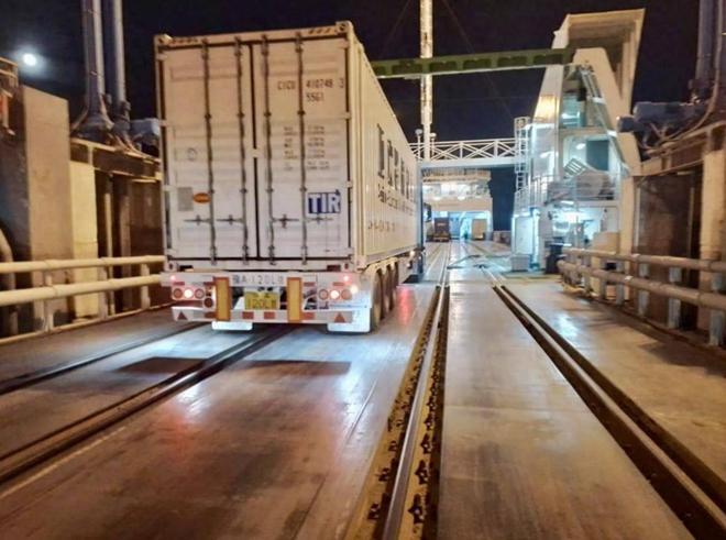 跨里海公路运输试验线路正式启动中欧运输时间大幅缩短至仅12天(图1)