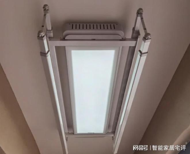 阳台哪种晾衣架最实用？晾衣架选择什么样的好？(图1)
