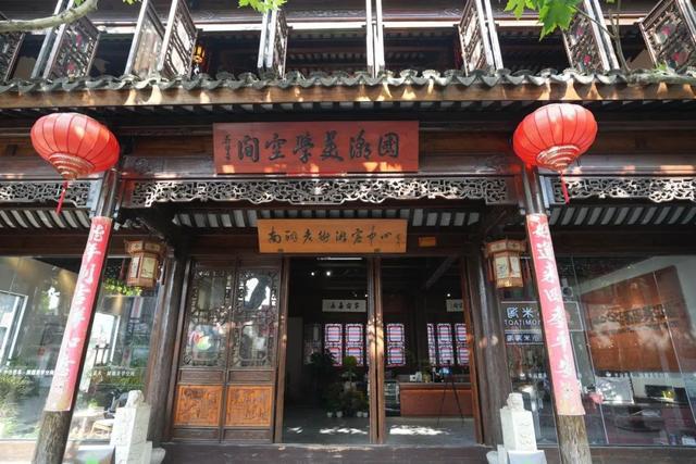 南翔古镇国潮会客厅开启试营业还有精品民宿即将登场(图1)
