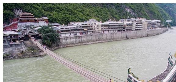 300年前古人是如何将40吨铁链建在大渡河上一年建成泸定桥的(图17)