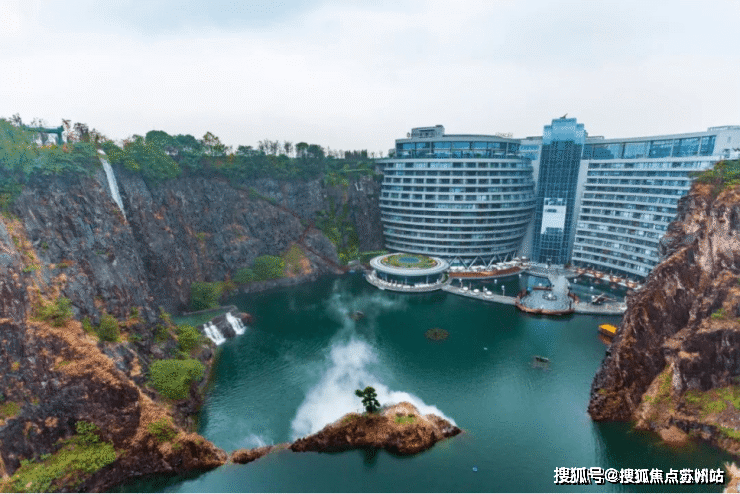 佘山曼荼园2024售楼处电话-首页网站-佘山曼荼园售楼处欢迎您楼盘详情丨样板间价格户型停车位-容积率-小区环境丨地址-定位-停车场营销中心电话(图18)