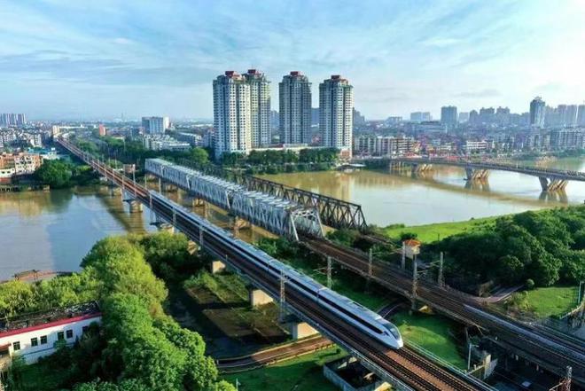 厦深铁路广东公司等单位被约谈！招标文件违规扰乱市场秩序(图1)