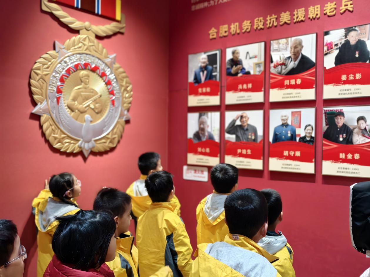 探秘铁路文化传承红色精神(图2)