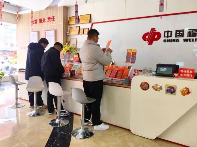 【新闻晚餐】召回下架！涉及六安三家店六安一森林步道入选省级榜单(图4)