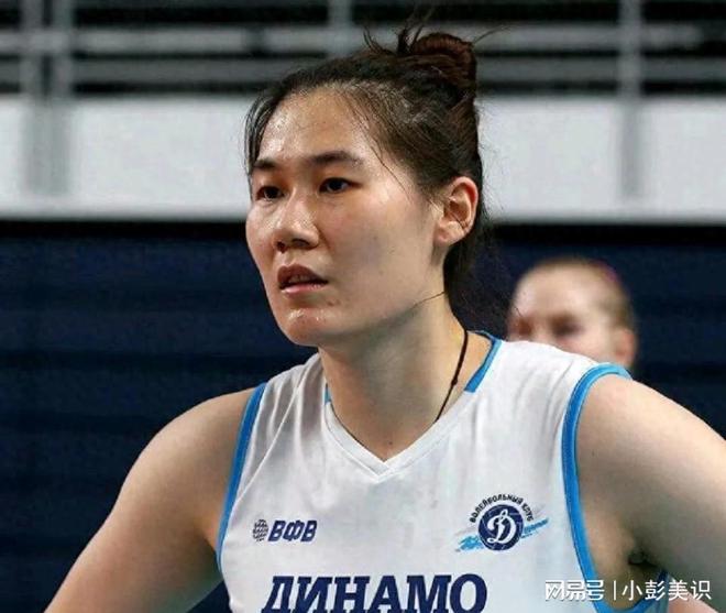 女排动态！北京时间2月4日传来朱婷、王云蕗、匡琦、蔡斌新消息(图1)