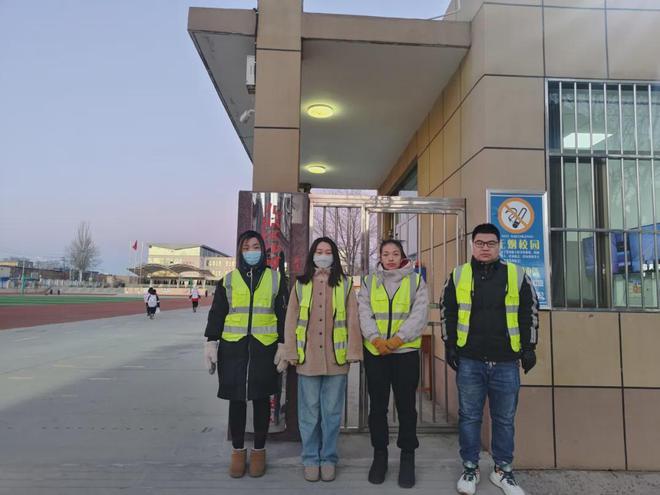 “满格护学!包头市九原区沙河第二小学教育集团共筑安全防护网(图1)