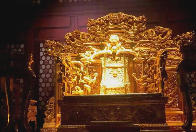 一寸楠木一寸金一棵树能卖1700万金丝楠木为什么没人种？(图3)