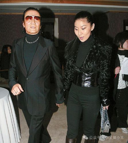离婚30年后谢贤狄波拉境遇完全不同由两点原因造成(图8)