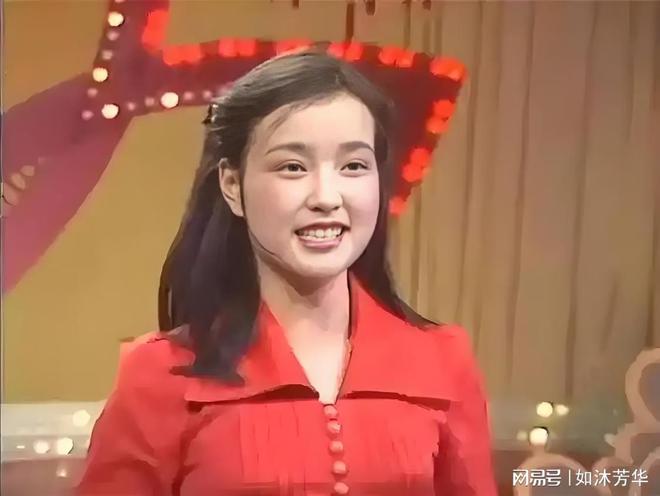 她70岁嫁给30岁霸总真相让人惊掉下巴!(图4)