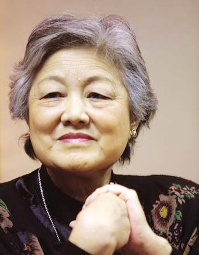 08年章含之逝世临终前留下遗言洪晃因何说:妈妈是个聪明人?(图3)