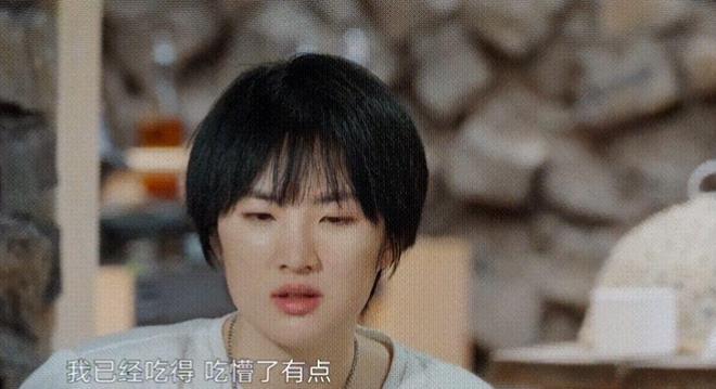 孟晚舟30多年前为华为代言广告出镜青涩害羞很可爱！(图9)