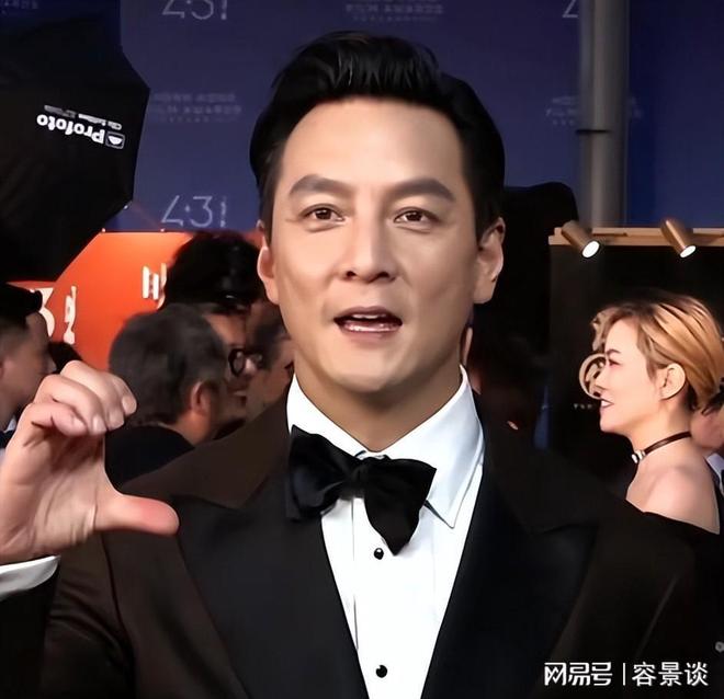 金像奖之夜：戴墨镜的古天乐和郭富城败给了一位50岁的过气明星(图13)