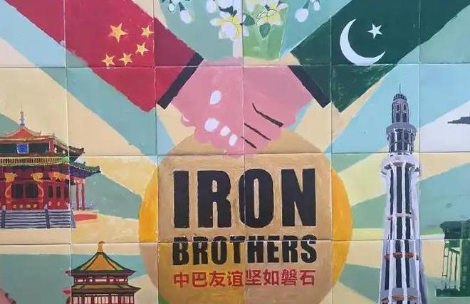巴基斯坦濒临破产西方比中国出手更快但瓜达尔港谁也惦记不了(图8)