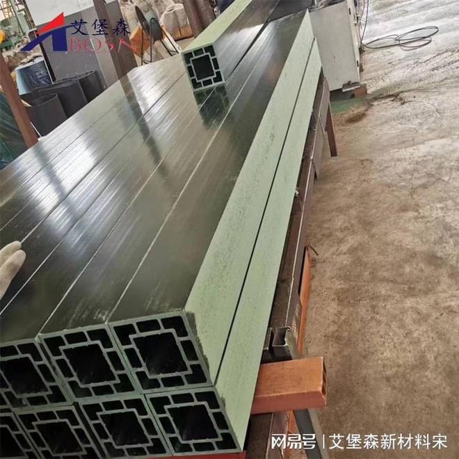 聚乙烯塑料枕木:防潮防腐的新型工程材料(图1)