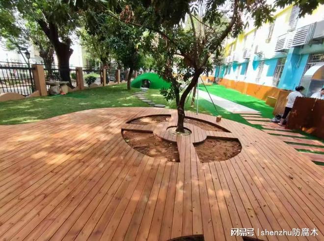 深圳防腐木地板工程定制供应商怎么选(图2)