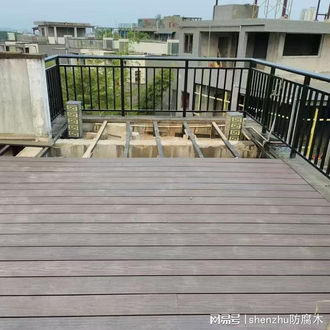 防腐木厂家直销：防腐木地板工程方案(图1)