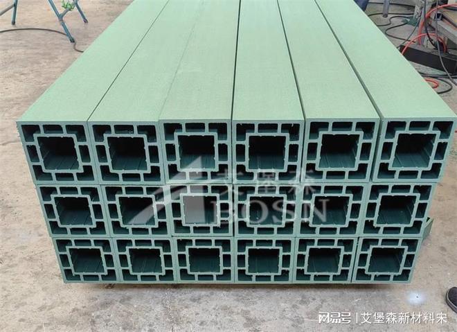 聚乙烯空心枕木:高强度高承重防潮轨枕(图1)