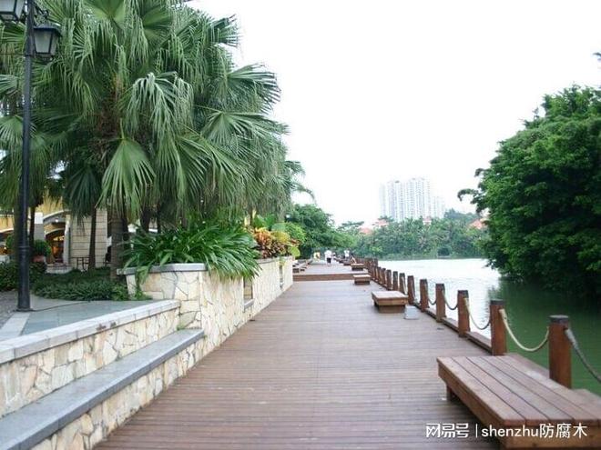 防腐木地板工程】厂家直销定制_专业户外防腐木景观施工厂家(图1)