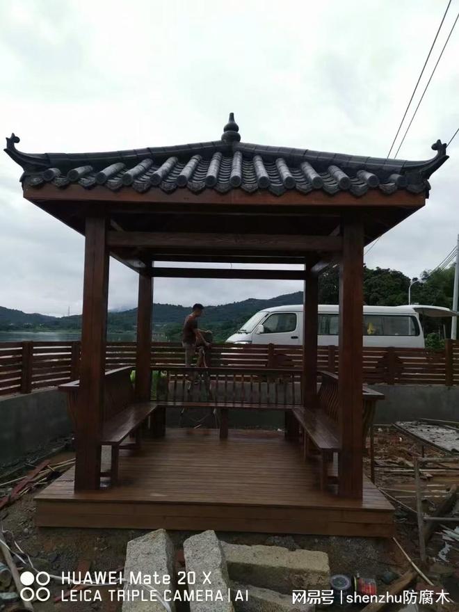 防腐木地板工程常用规格和厚度怎么选(图2)